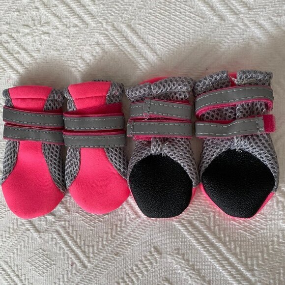 Pet Set (4 Pcs) Breathable Mesh Dog Boots - Picture 1 of 9